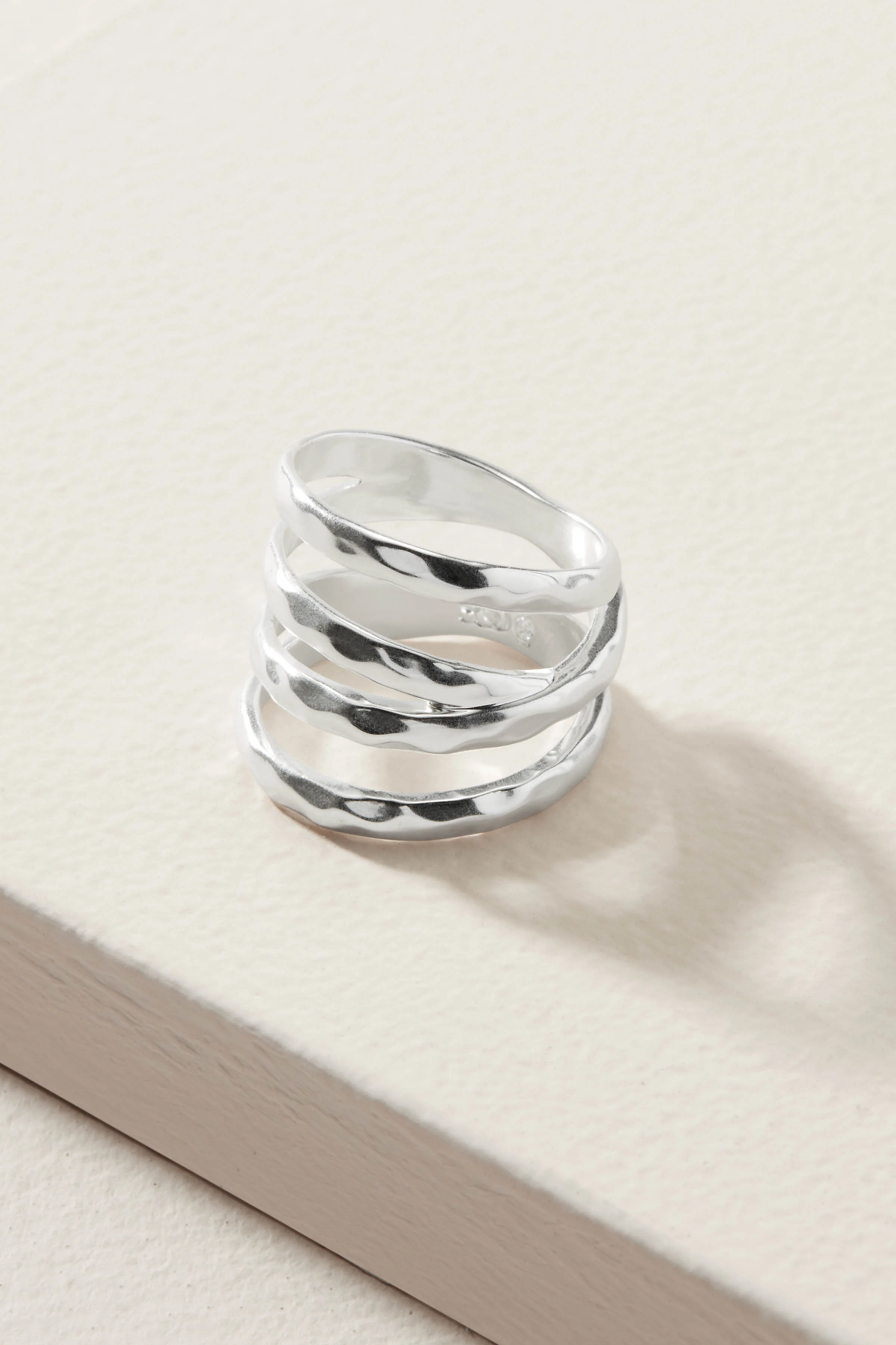 Essential Hammered Ring - Image 4