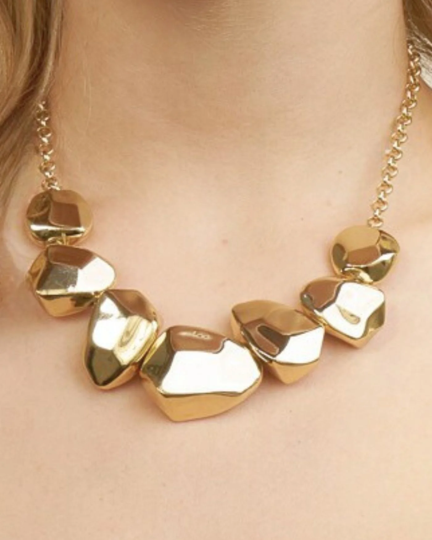 Ulani Graduated Chain Necklace - Image 3
