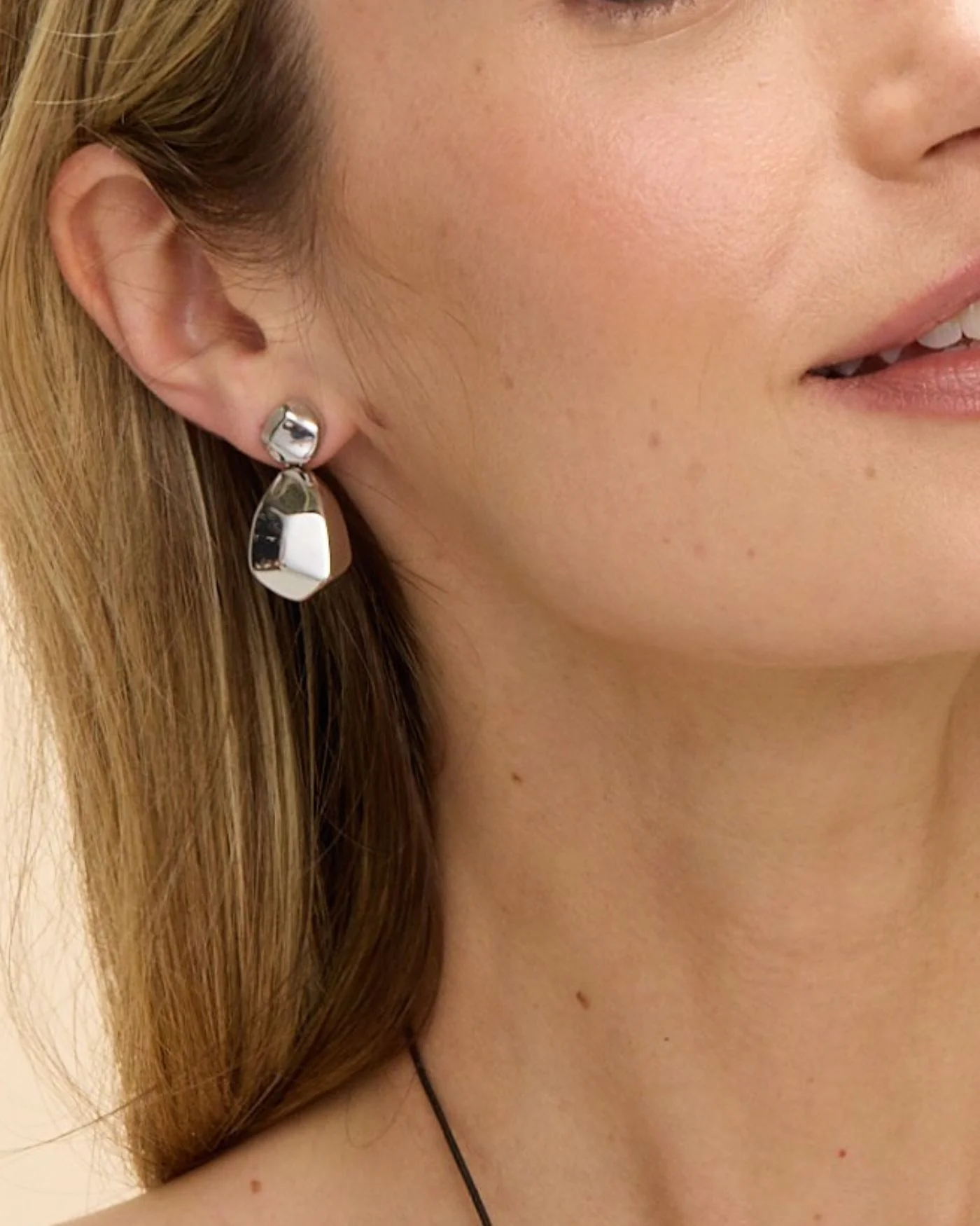 Ulani Knocker Earring | Silver - Final Sale - Image 3